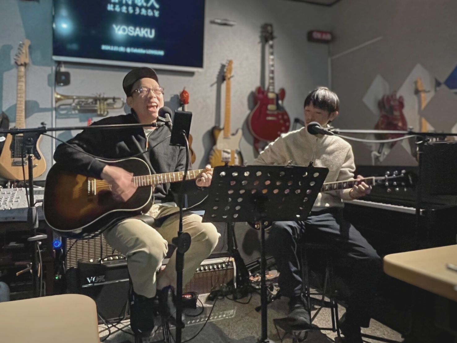 YOSAKU ライブ演奏風景 2